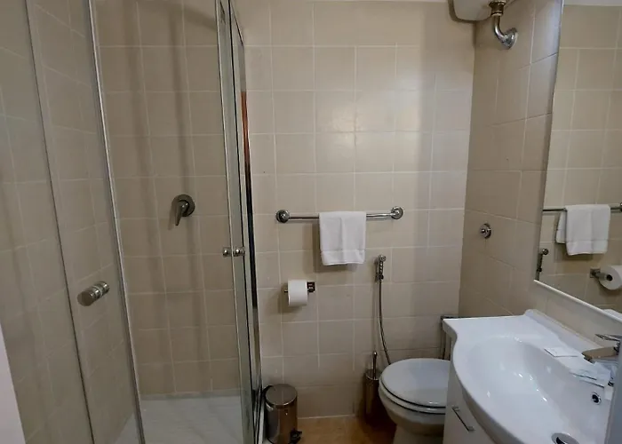 Hotel Oscar 2*